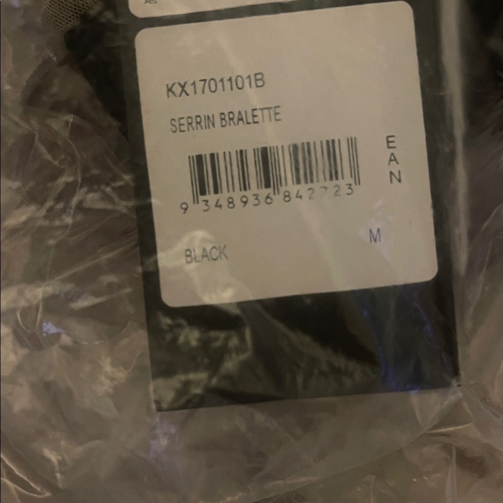 KEEPSAKE the Label Black Lace Halter Bralette - Picture 5 of 5